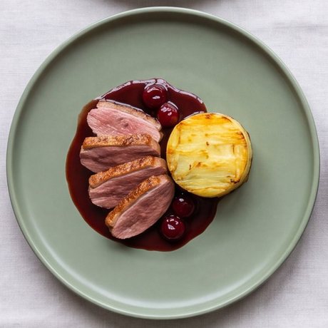 Ankbröst med körsbär